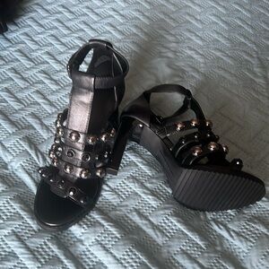 Women’s sandal’s New